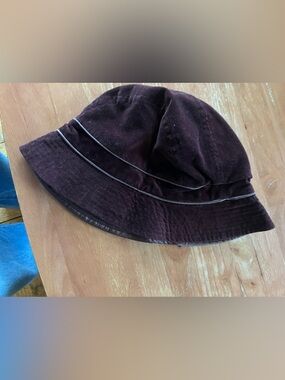 Women’s Dark Brown Bucket Hat with Contrast Piping